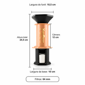 Medidas da Aeropress Cafeteira YuroPress Laranja: altura 24,5 cm, funil 10,5 cm, base 10 cm, câmara 12 cm e filtros 64 mm