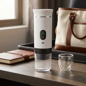 Cafeteira portatil branca para viagem escritorio e carro