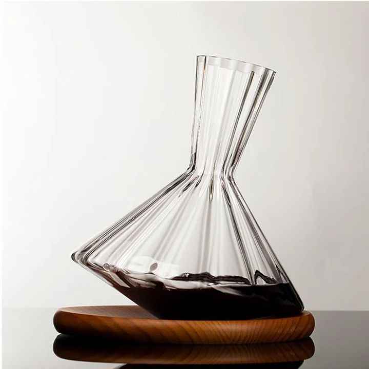 Decanter de Vinho Base Giratória Criativo Lumi Homi
