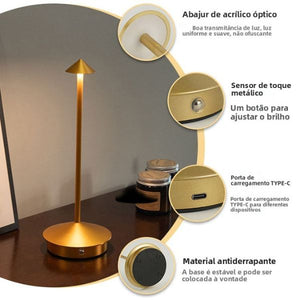 Luminaria-de-Mesa-em-Led-Recarregavel-Dourada-Modelo-Vellum-03