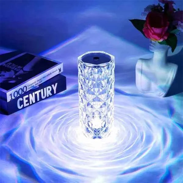 Luminária de Mesa para Quarto LED Cristal Lumi Homi