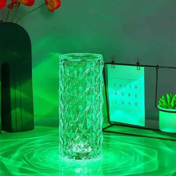 Luminária de Mesa para Quarto LED Cristal Lumi Homi