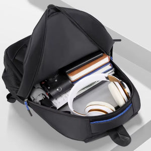 Mochila-Escolar-Masculina-Impermeavel-Preta-com-Azul-Lumi-Homi-01