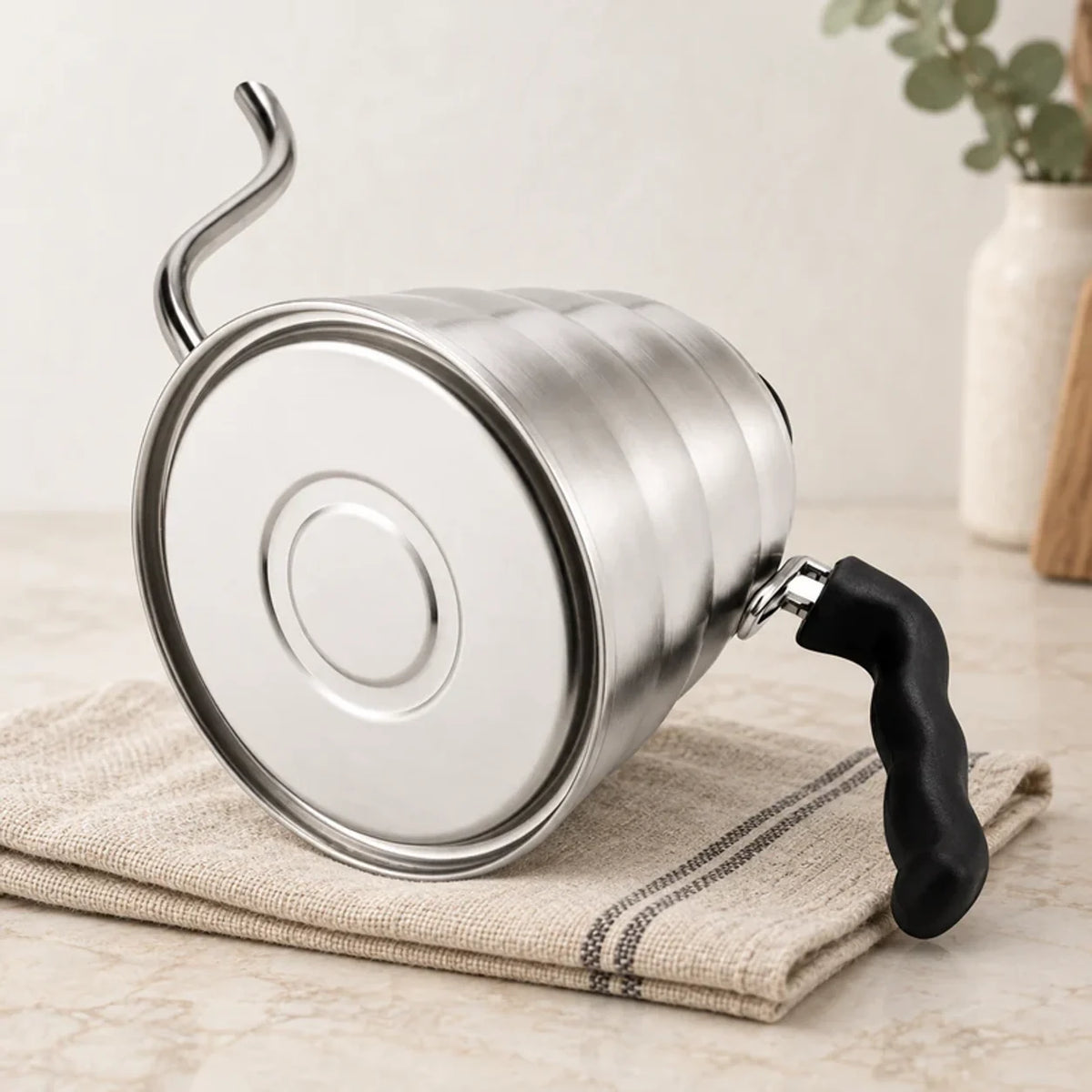 Aço inox e bico de ganso