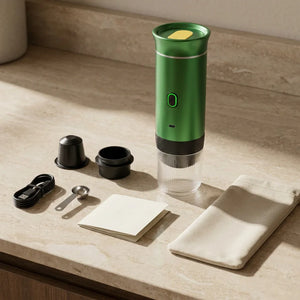 Itens inclusos da cafeteira portatil verde 3 em 1