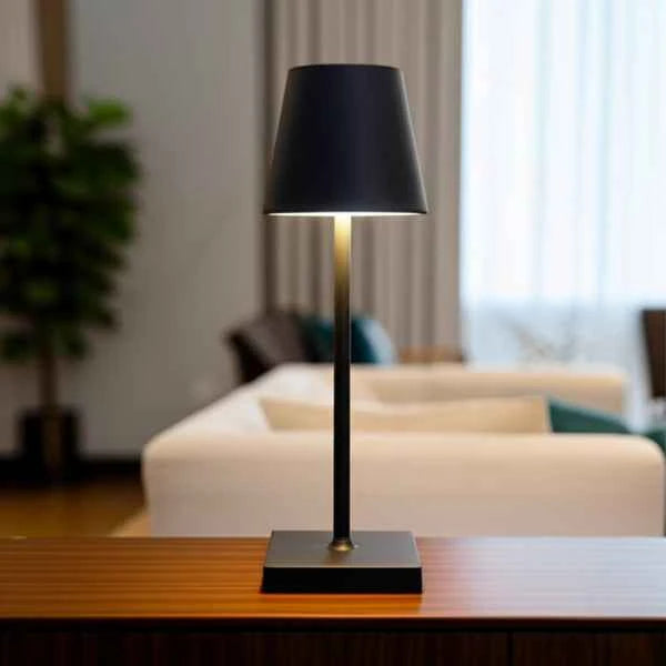Luminária de Mesa Preta sem Fio Ônix Lumi Homi