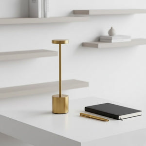 Luminaria-de-Mesa-em-Led-Recarregavel-Dourada-Modelo-Orbi-16