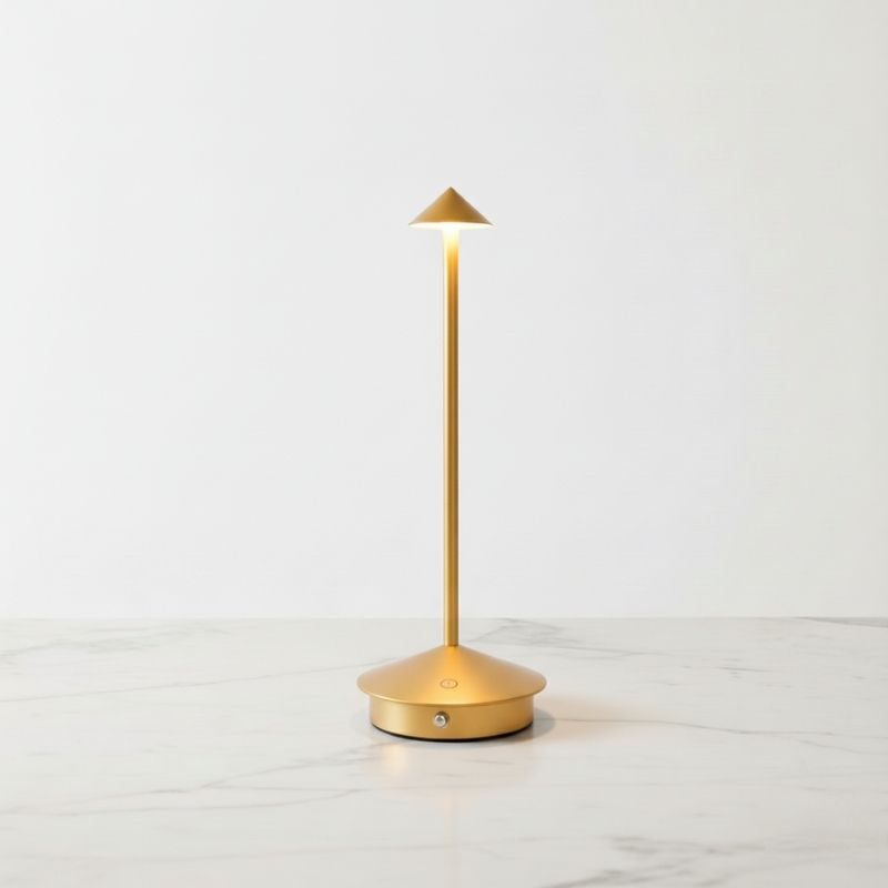 Luminaria-de-Mesa-em-Led-Recarregavel-Dourada-Modelo-Vellum-50