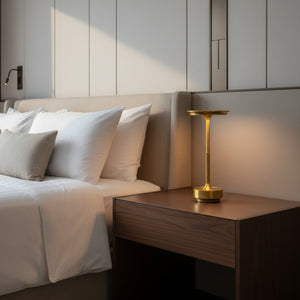 Luminaria-de-Mesa-sem-Fio-Dourada-Orbital-Lumi-Homi-24