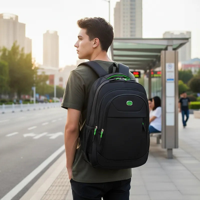 Mochila-Escolar-Masculina-Impermeavel-Preta-com-Verde-Lumi-Homi-06