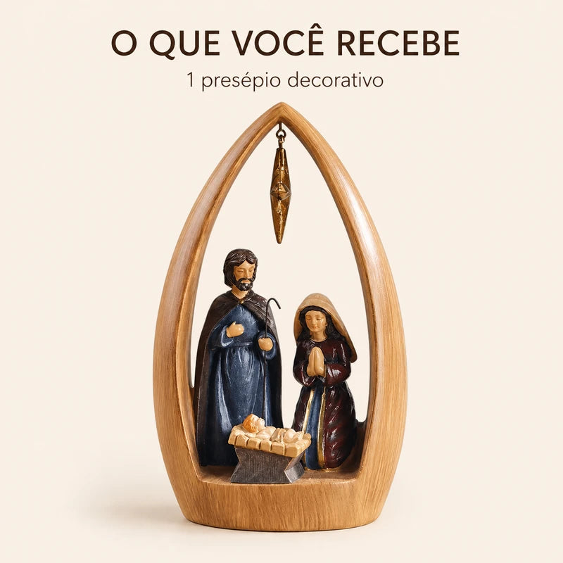 Conteúdo da caixa com um presépio Sagrada Família amadeirado